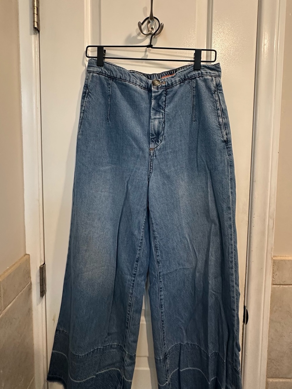 Anthropologie Wide Leg Light Blue Women’s Jeans